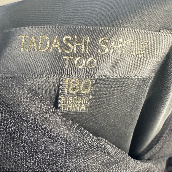 Tadashi Shoji Plus Size Navy Sequined Sleeveless V-Neck Evening Gown 18Q - Picture 2 of 5